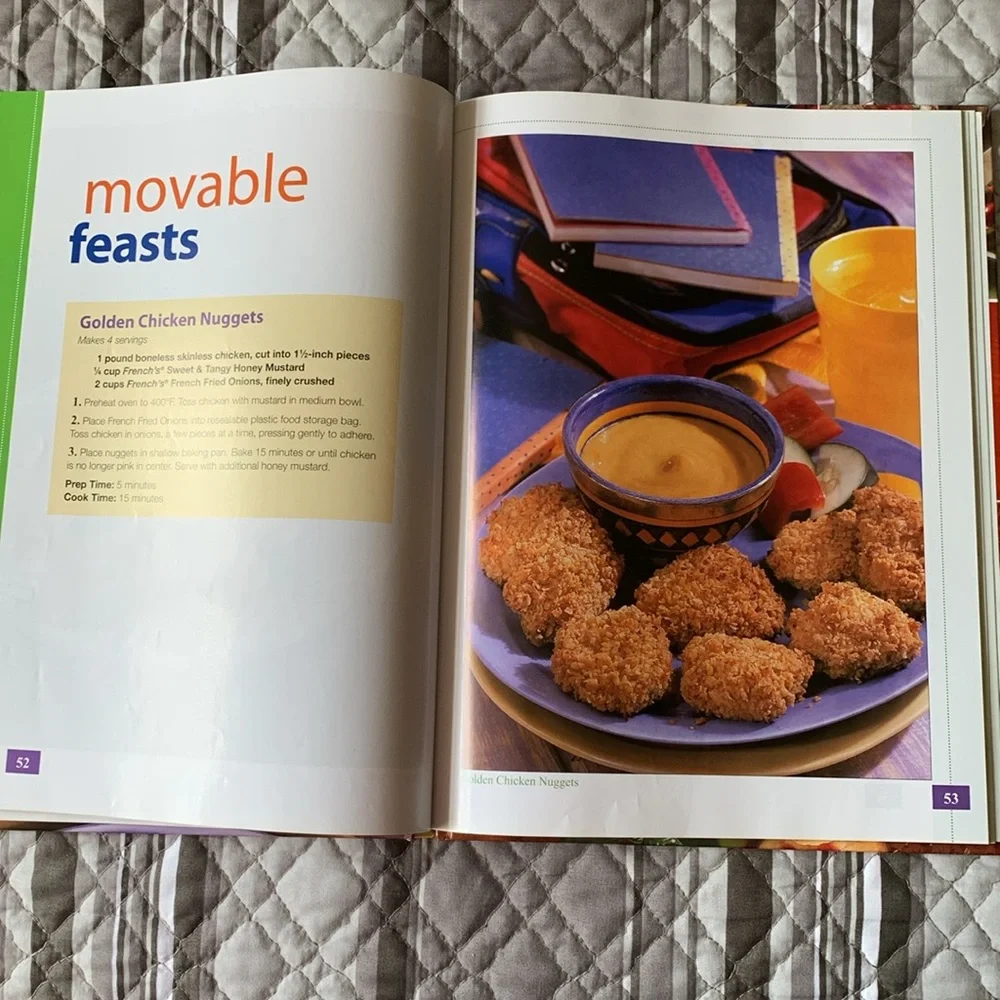 Meals on the Go Cookbook- Red Hard Cover EUC